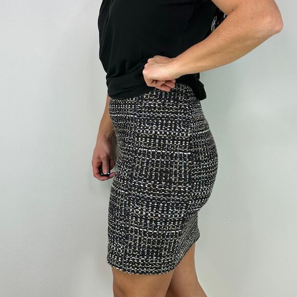 Express Black Gold & Silver Metallic Stretch Mini Skirt - Picture 5 of 8